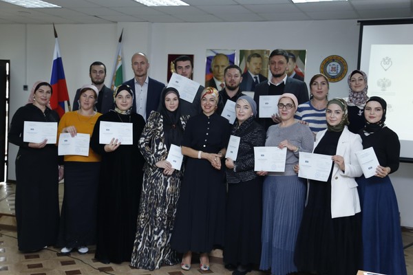 Курсы повышения квалификацииквалификации «Развитие певческого голоса с использованием современных методик обучения вокальному искусству»