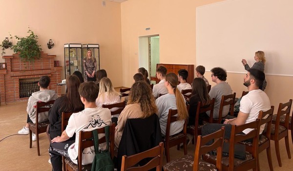 «Был он рыцарем света и слова»