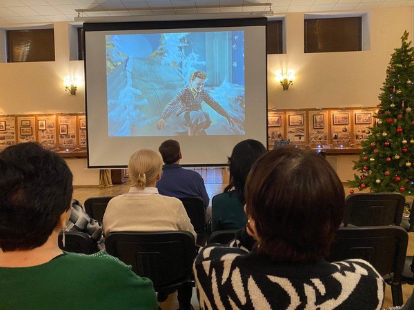 Трансляция фильма «Неисправимый лгун»