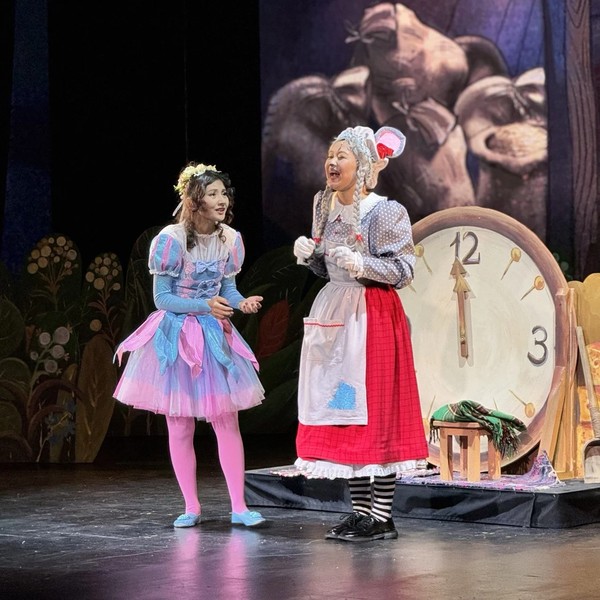 Дюймовочка