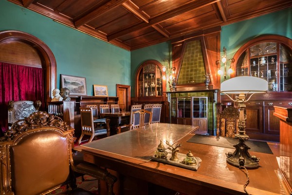 Экскурсия во Владимирский дворец с посещением закрытых залов