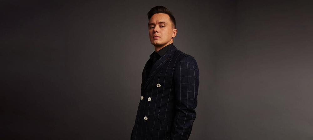 Илья Соболев с сольным концертом в КСК «Арена» — юмор без цензуры