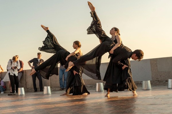 Пластический спектакль «Нежность»