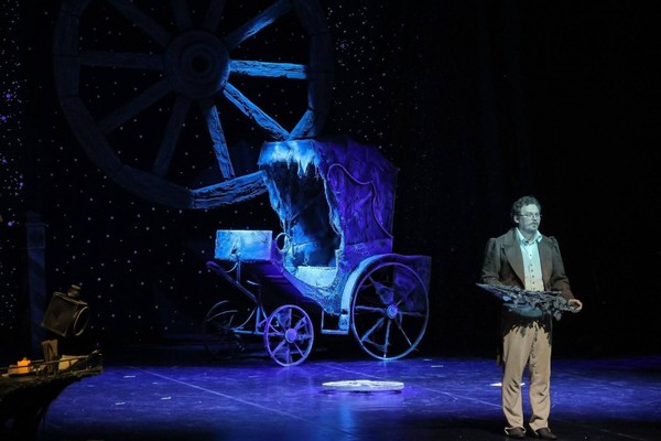 Спектакль «Истории о жизни и любви»