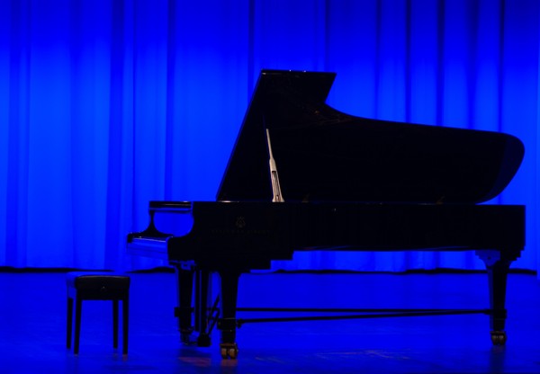 Программа «Нейромелодия: магия хитов от Баха до наших дней»