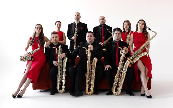 Ансамбль девяти саксофонов «Novo»