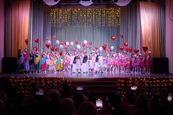 Праздничный концерт, посвященный Дню матери