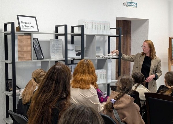 Программа «Брянск глазами двух гениев: Л. Добычин и В. Динабургский»