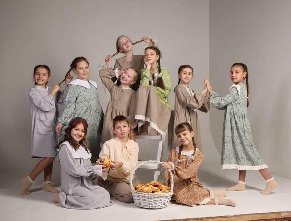 Музыкально-театрализованная постановка «Истории старого чердака»