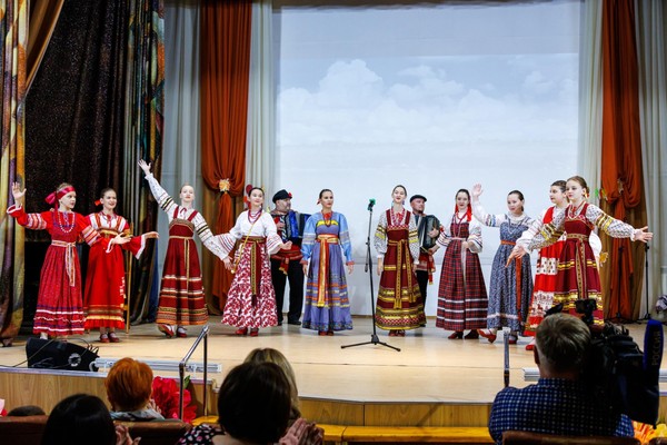 Отборочный этап конкурса патриотической песни «Плечом к плечу»