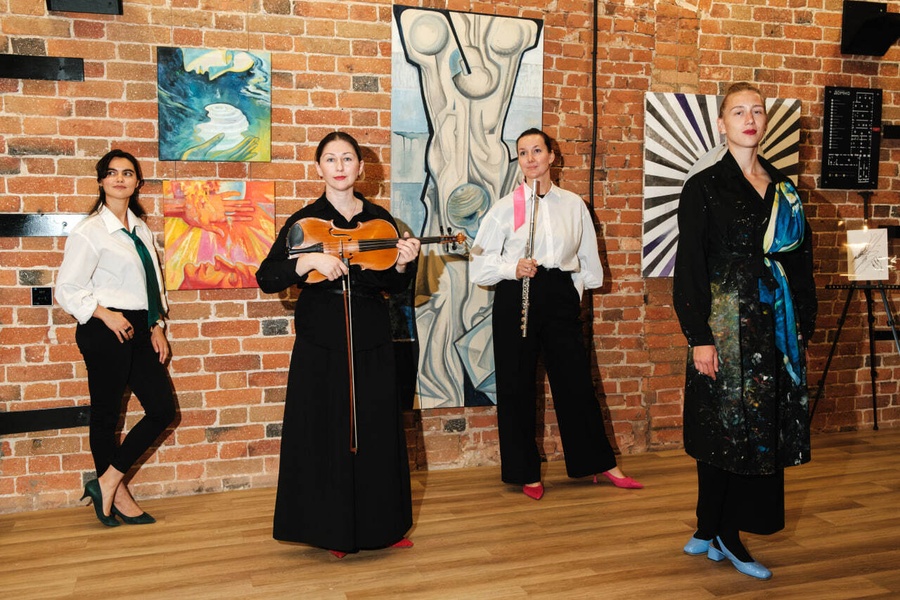 Иммерсивный концерт-выставка «Диалог» (6+)