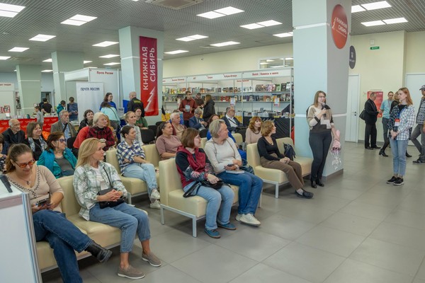 Бранч книжных клубов с Юлией Комаровой