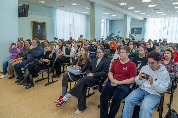 Встреча с писателем и общественным деятелем Юрием Поляковым