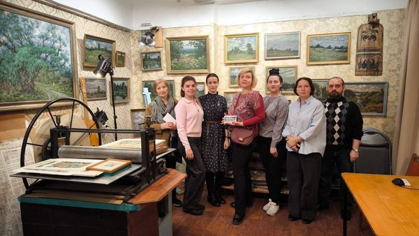 НДХШ в гостях в Музее-мастерской печатной графики Олега Коняшина с ЭДХШ им НН Лаврентьевой