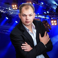 Алексей Брянцев