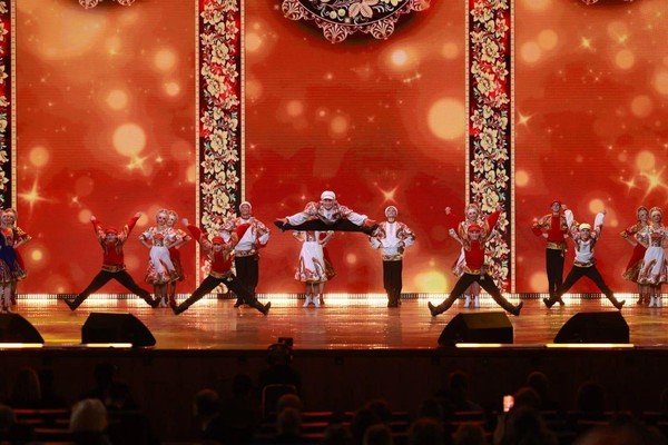 Гала-концерт «Танцуй и пой, моя Россия!»