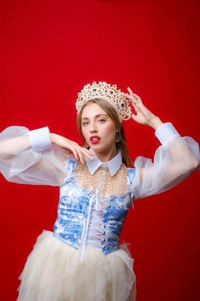 Люба Павлушина