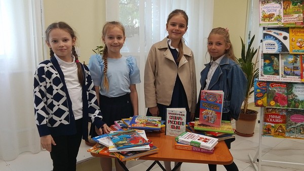 Библиографическое ревю «Фейерверк словарей»