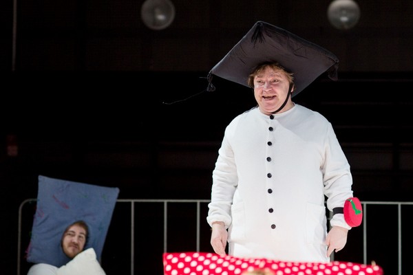 Пушистый балаганчик