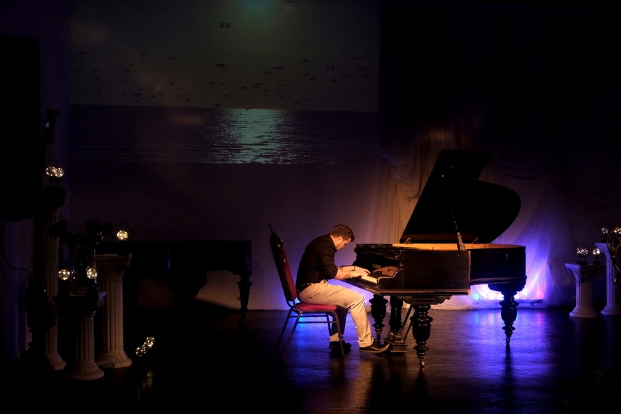 "Отражение спящего города" Марк Шубин композитор-импровизатор