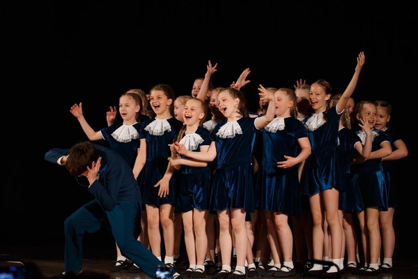 Праздничный концерт «День матери: праздник души и танца»