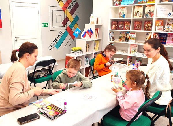 Арт-мастерская «Праздничный день Матери»