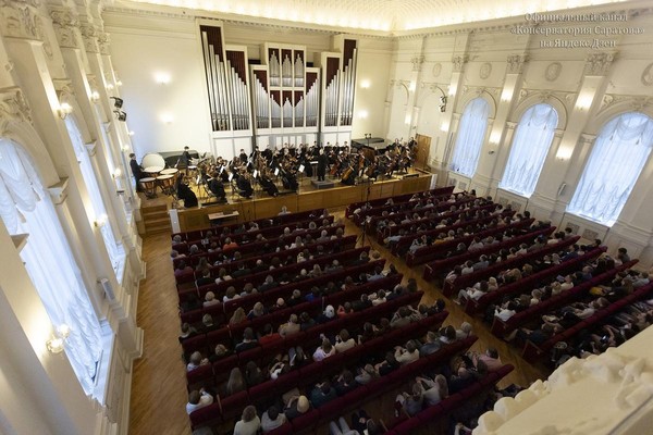Творческий вечер к 65-летию со дня основания ансамбля саратовских гармоник «Колокольчик»