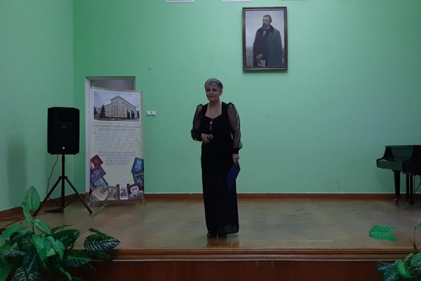 Концерт учащихся Детской школы искусств № 13 «Поговори со мною, мама»