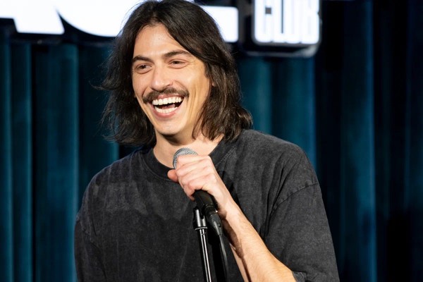 Вова Бухаров