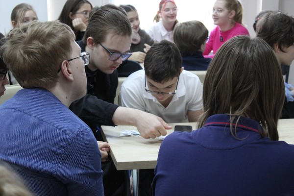 «Выбираем образование осознанно: образование высшее VS колледж»: познавательный час