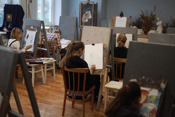 «До свидания, осень»