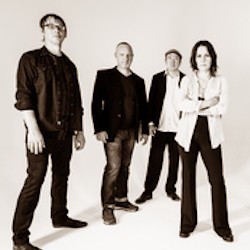 Теуникова & КоМПОзит