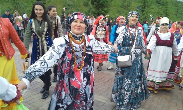 Тематические посиделки «В доме пахнет пирогами» ко Дню Матери