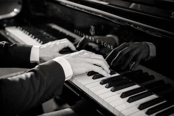 Мастер-класс «Путешествие в мир танца: от норвежского «Йольстера» Грига до «Русской пляски» Чайковского»