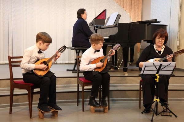 Лекция «Удивительный мир народных инструментов»