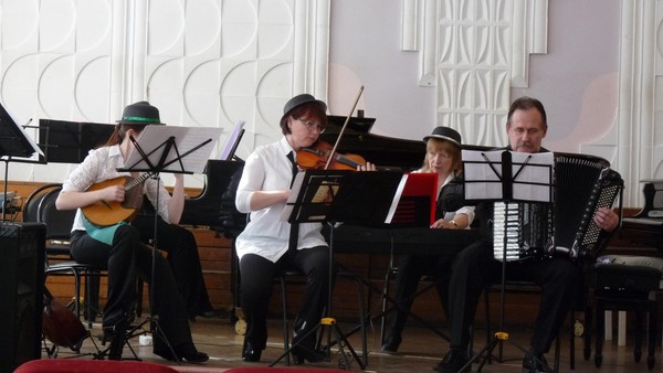 Концертная программа «Мосты времени: от народной до неоклассической музыки»