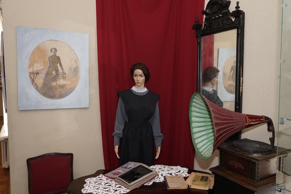 Музейный урок «Из истории школьной формы»