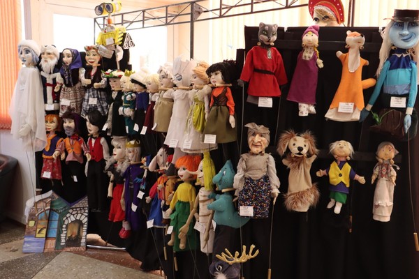 Кукольный спектакль «Снежная королева»