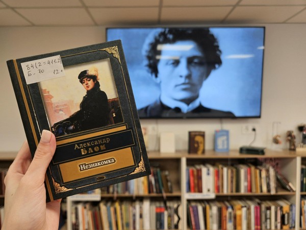 Вечер-перформанс «Пока горит свеча»