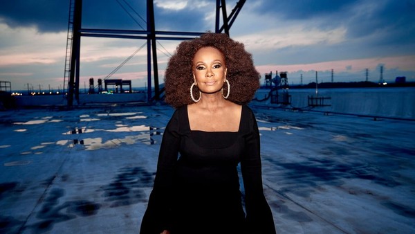 Вивиан Сессомс