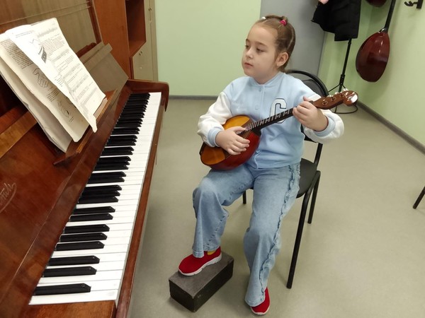 Лекция «Обучение игре на мандолине»