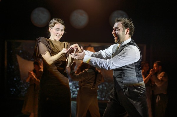 Танго, упавшее в небо