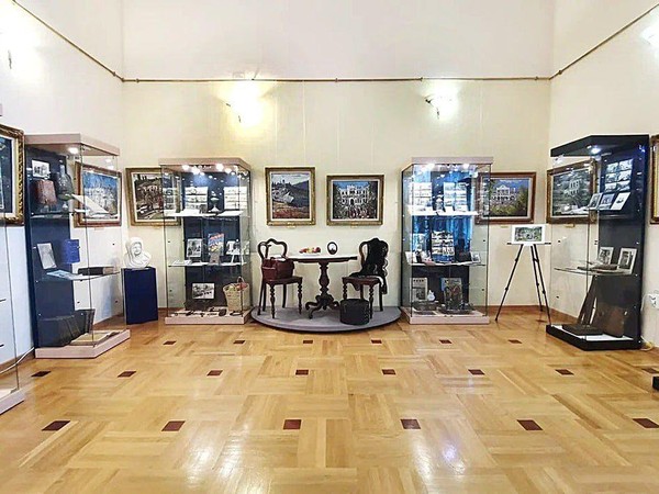 Выставка «Место для отдыха и жизни: к истории сочинских дач»