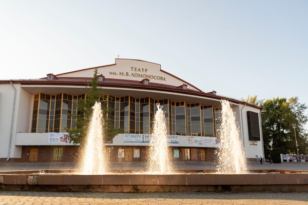 Спектакль «Как волк мамой был»