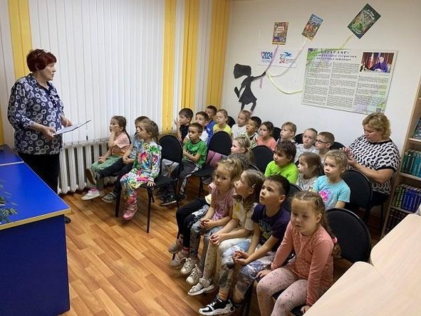 Литературный час «Итальянский сказочник Джанни Родари»