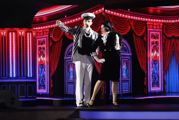 Спектакль «Дело о 12 стульях»