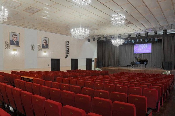 Концерт «Диалоги в музыке»