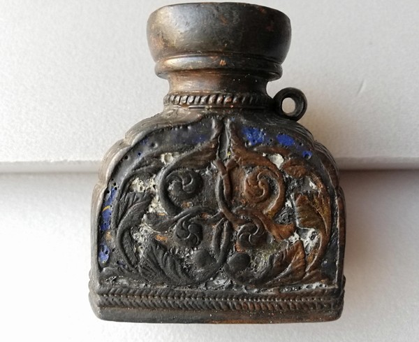 «Подвесные чернильницы XVII- XVIII вв.»