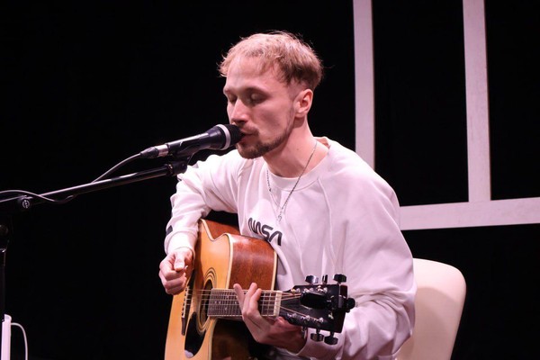 Вечер авторской «Акустика ДК»