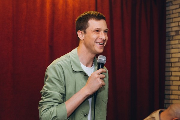 Три классных комика